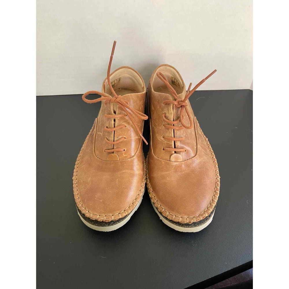 Clark's Rubber Oxford's for Women Size 7.5